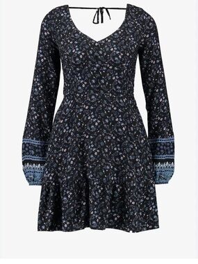 Hollister Black Floral Long-Sleeve V-Neck Mini Dress size S prep, fairy grunge
